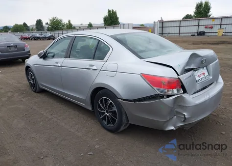 2010 Honda Accord 2.4 Lx z USA, uszkodzony, nr VIN 1HGCP2F35AA002734